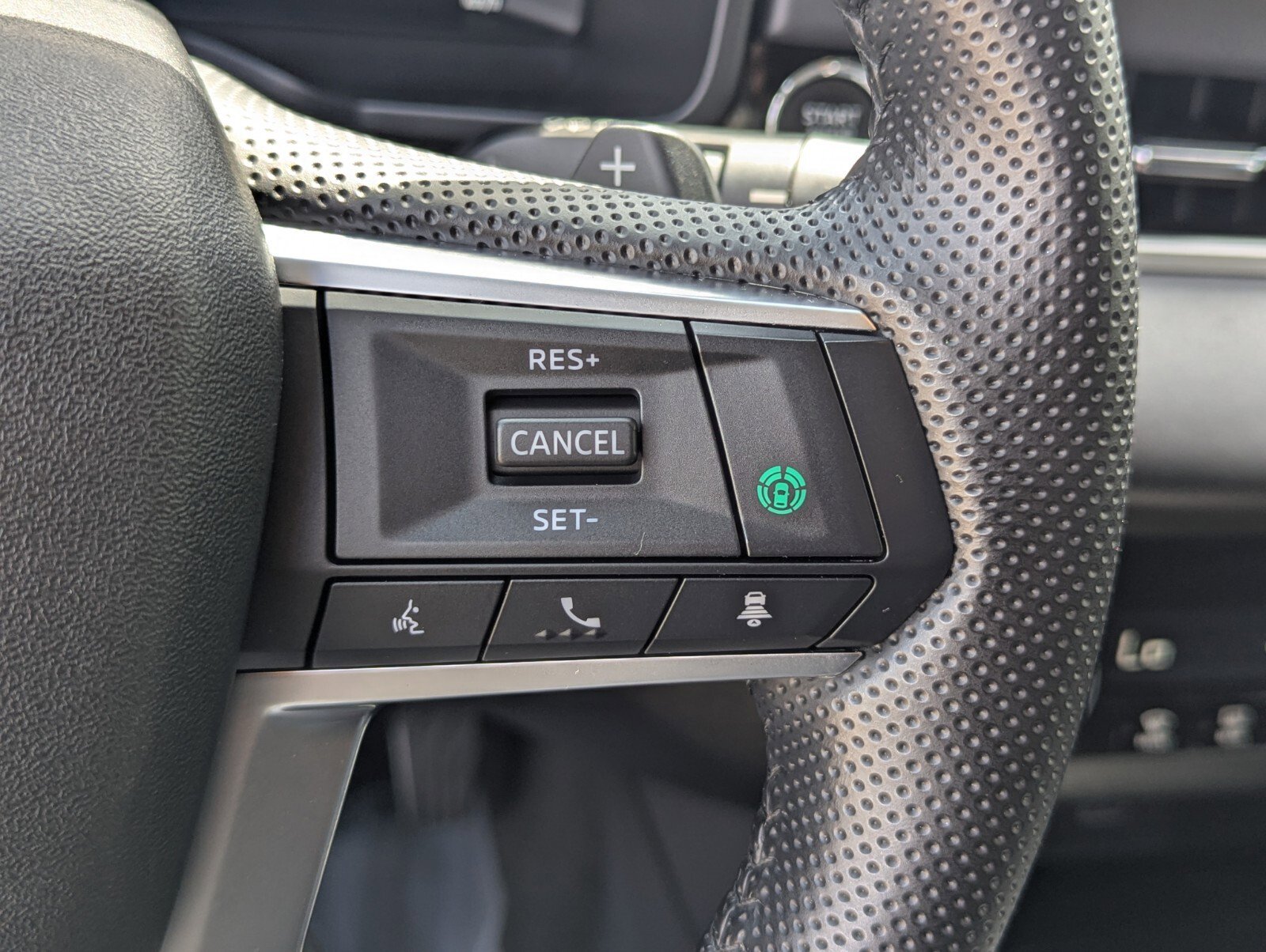 Used 2023 Mitsubishi Outlander SE FWD image 35