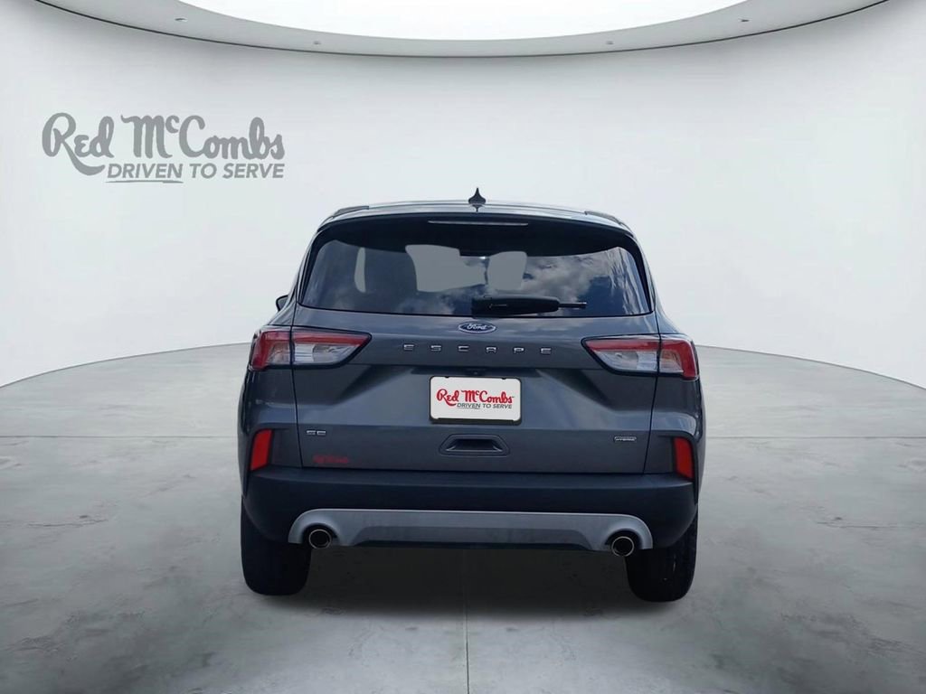 Used 2022 Ford Escape SE image 4