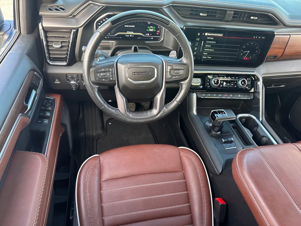 Used 2025 GMC Sierra 1500 Denali Ultimate image 15