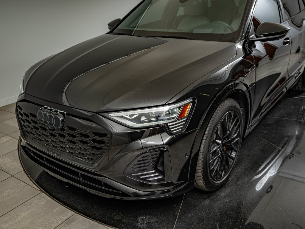 Certified 2024 Audi Q8 e-tron Prestige w/ Prestige Package AWD/4WD image 14