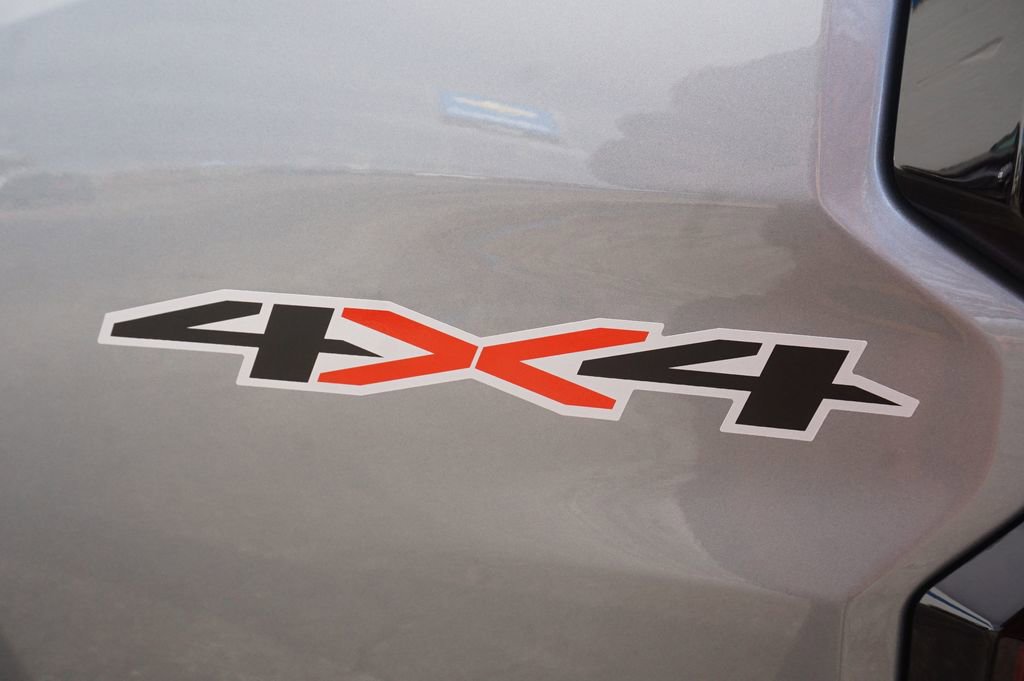 New 2026 Chevrolet Colorado LT image 24