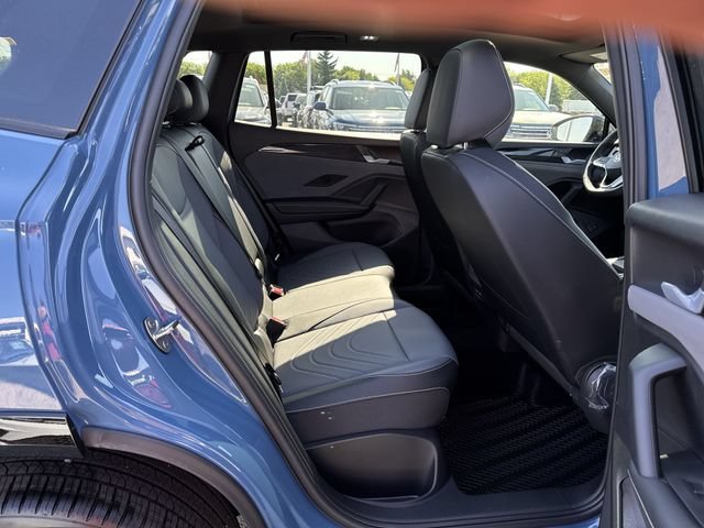 New 2026 Volkswagen Tiguan SE R-Line AWD/4WD image 27