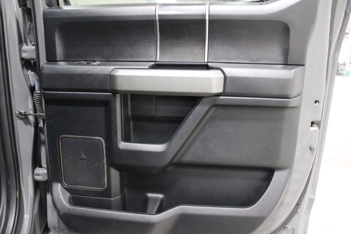 Used 2018 Ford F150 Raptor w/ Equipment Group 802A Luxury image 30