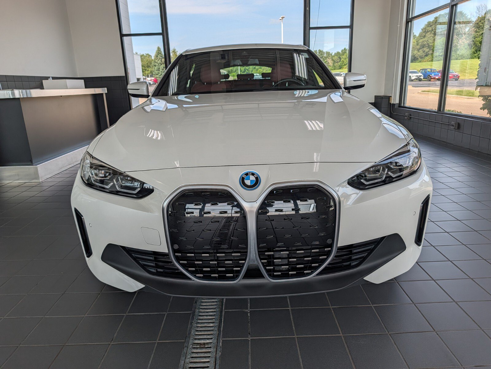 Certified 2023 BMW i4 eDrive35 w/ Premium Package RWD image 8