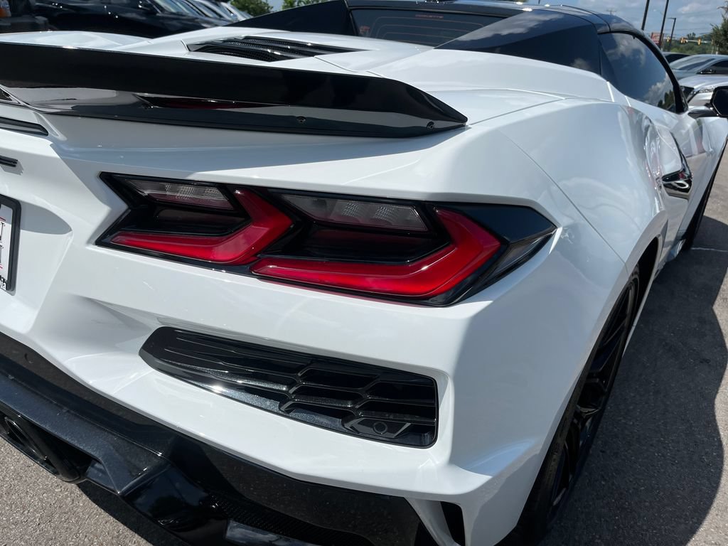Used 2024 Chevrolet Corvette Z06 RWD image 43