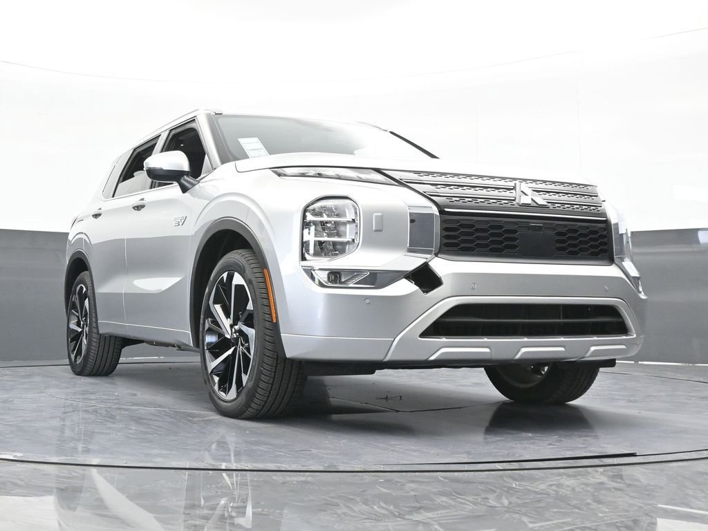 New 2025 Mitsubishi Outlander SEL image 73