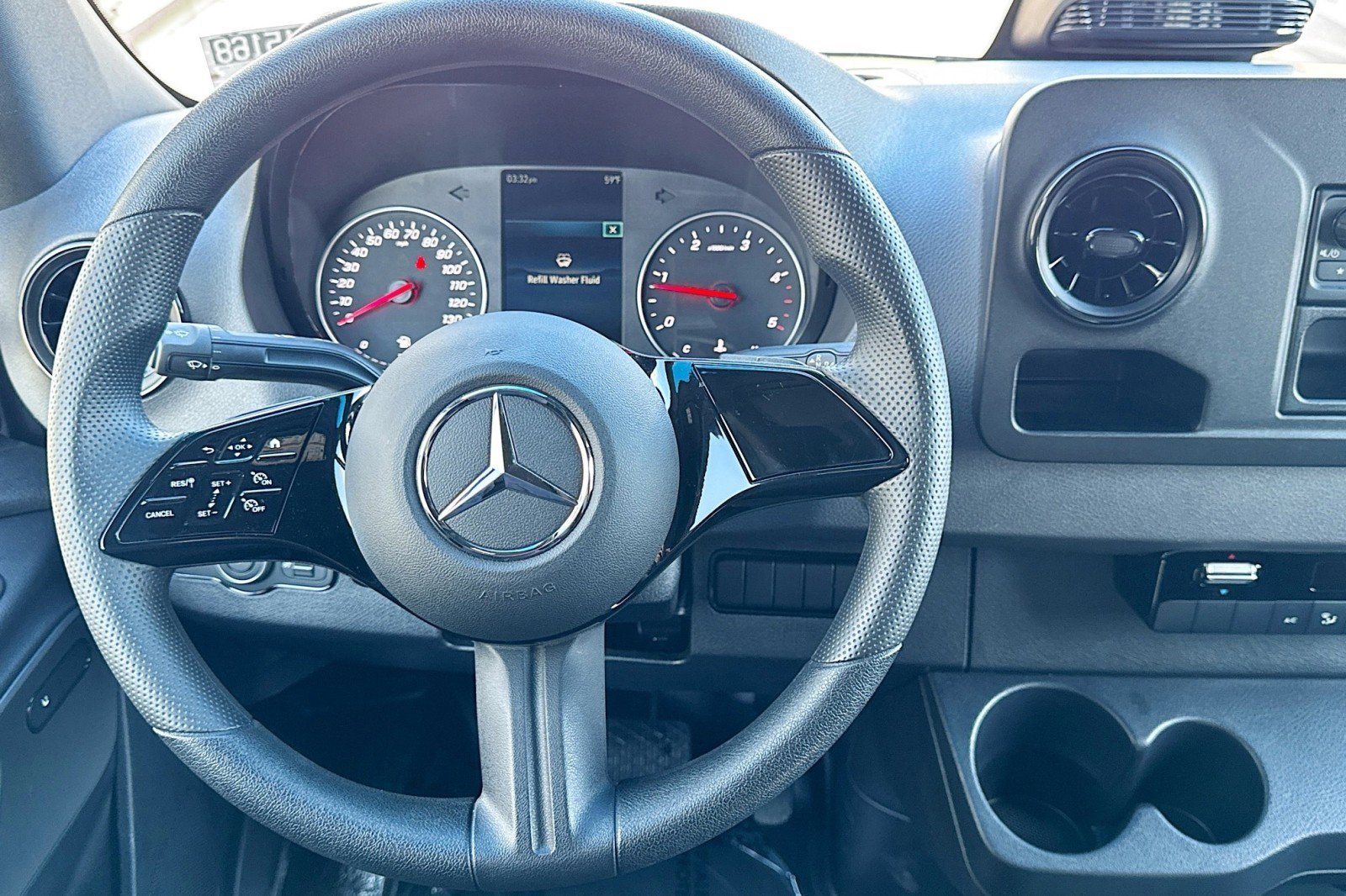 Used 2025 Mercedes-Benz Sprinter 2500 image 11