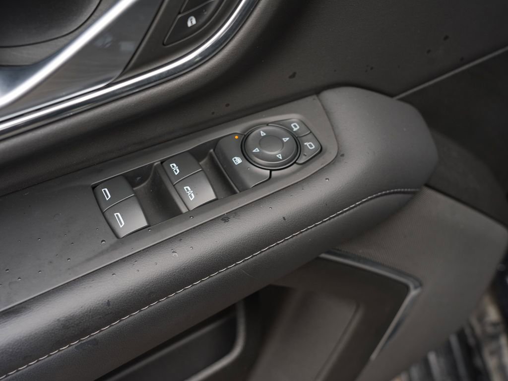 Used 2022 Chevrolet Suburban LS w/ Max Trailering Package image 17