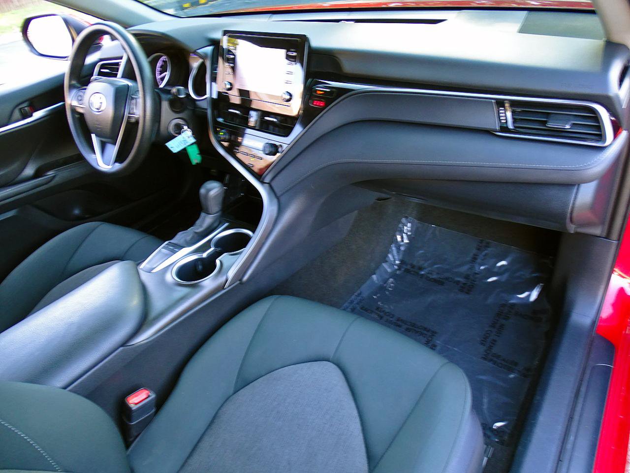 Used 2023 Toyota Camry LE FWD image 24