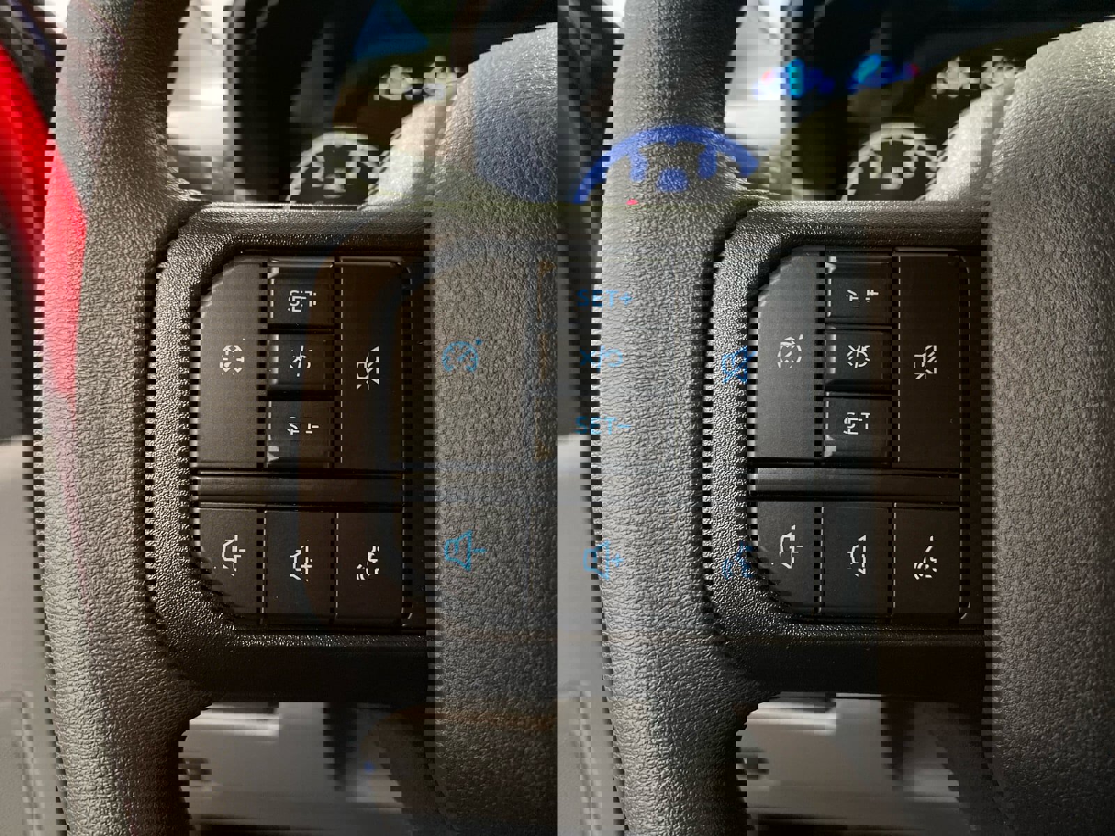 New 2026 Ford F250 XL w/ XL Chrome Package image 25