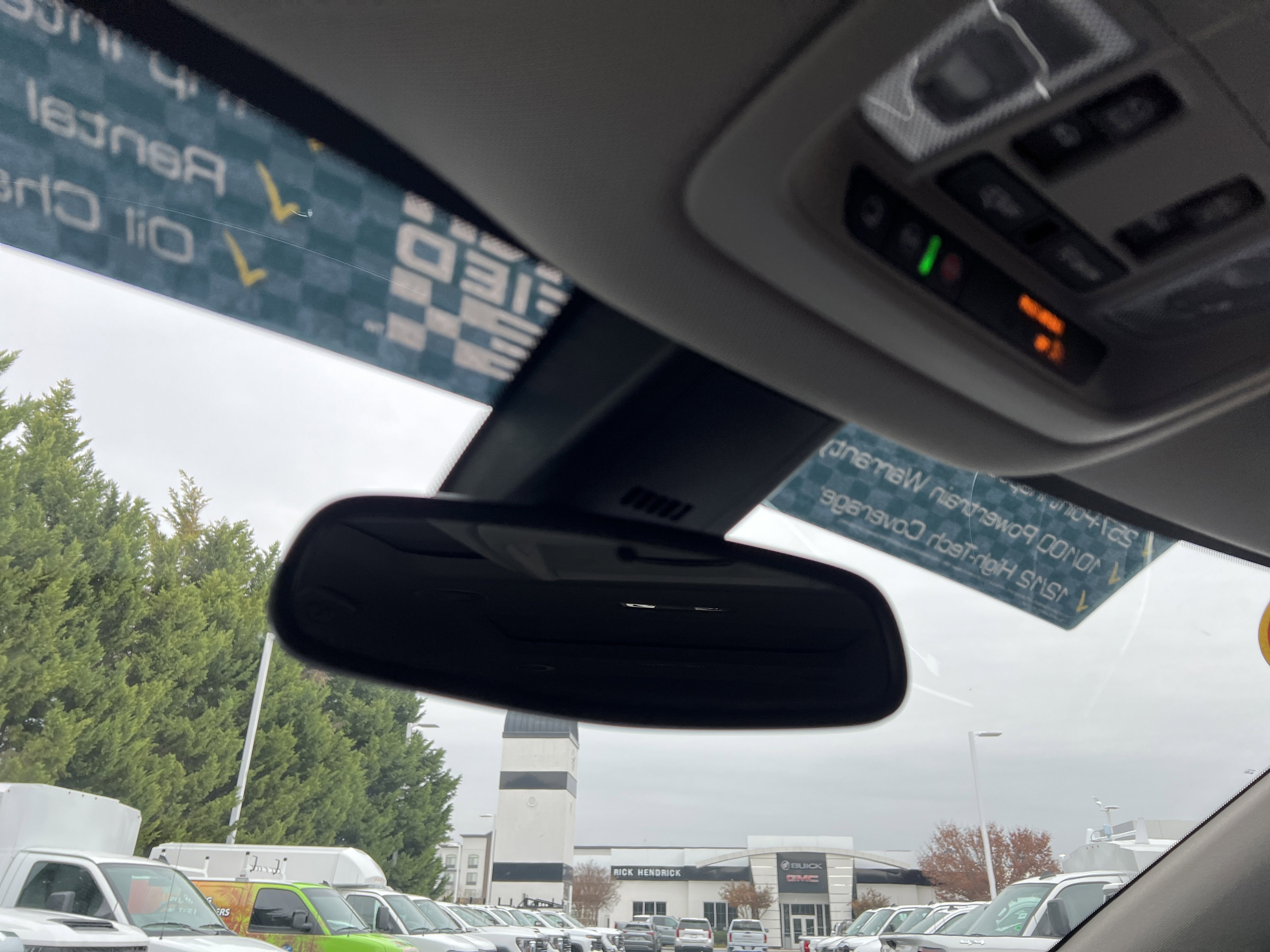 Used 2021 Buick Enclave Premium w/ Sun and Sites Package image 27