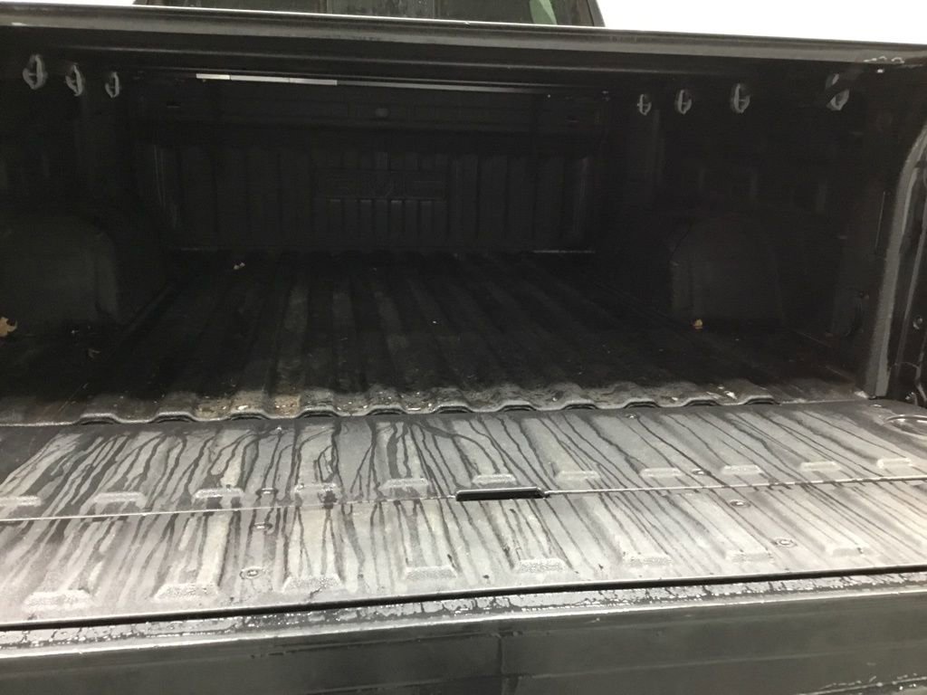 Used 2020 GMC Sierra 1500 SLT w/ SLT Premium Plus Package image 18