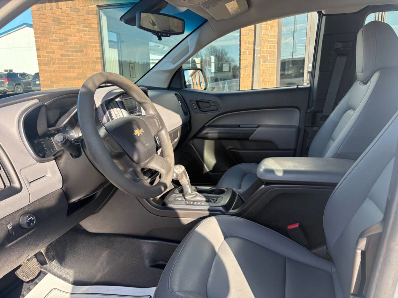 Used 2016 Chevrolet Colorado W/T image 10