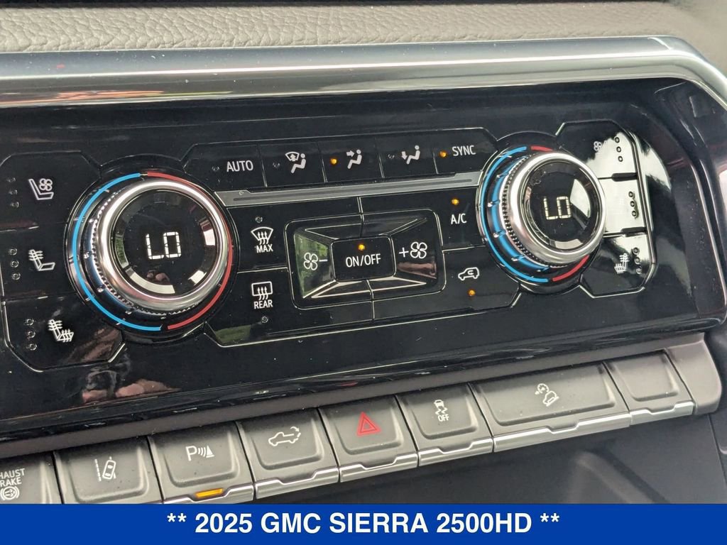 New 2025 GMC Sierra 2500 Denali w/ Denali Reserve Package image 27