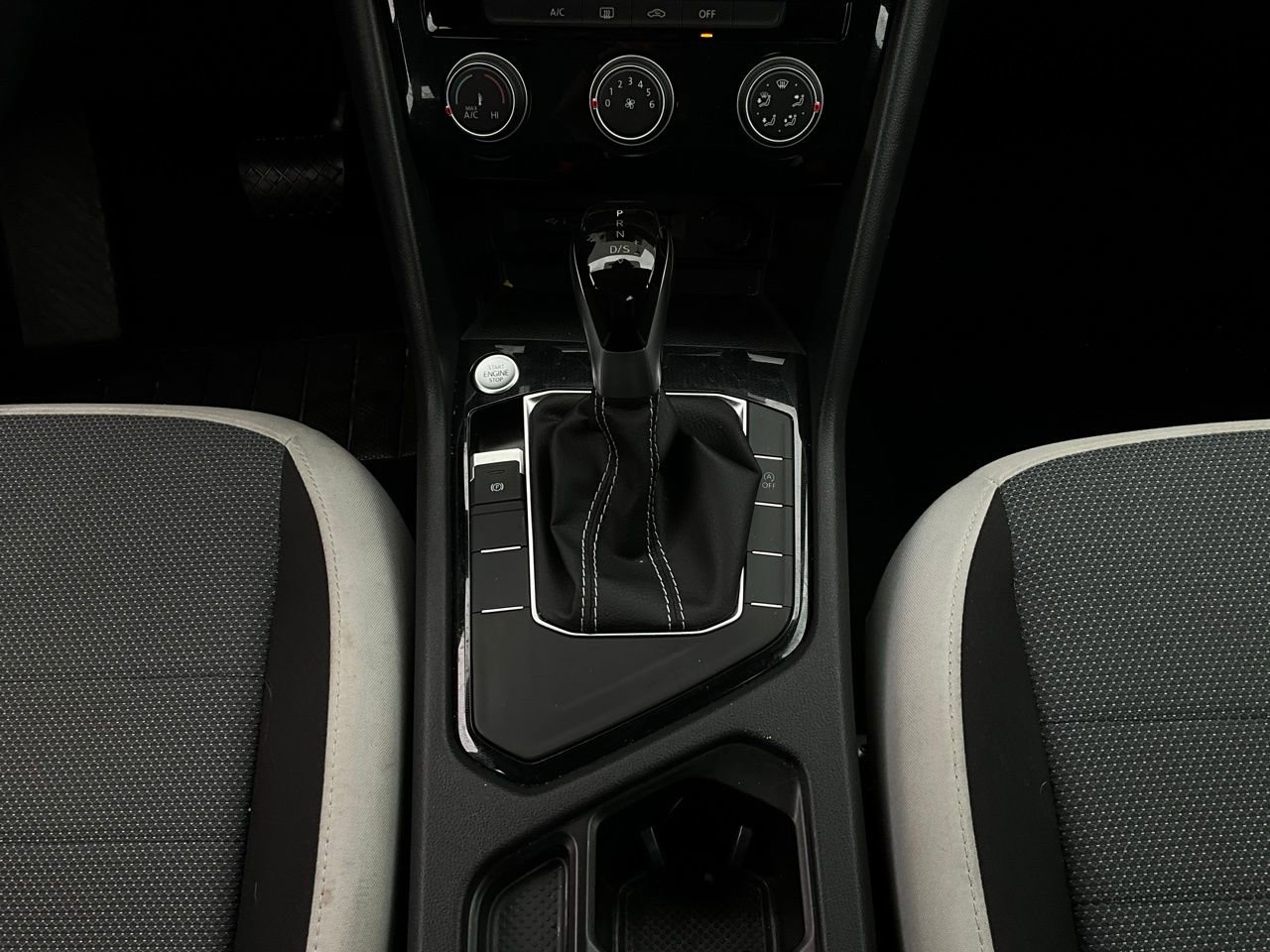 Used 2025 Volkswagen Taos S image 13