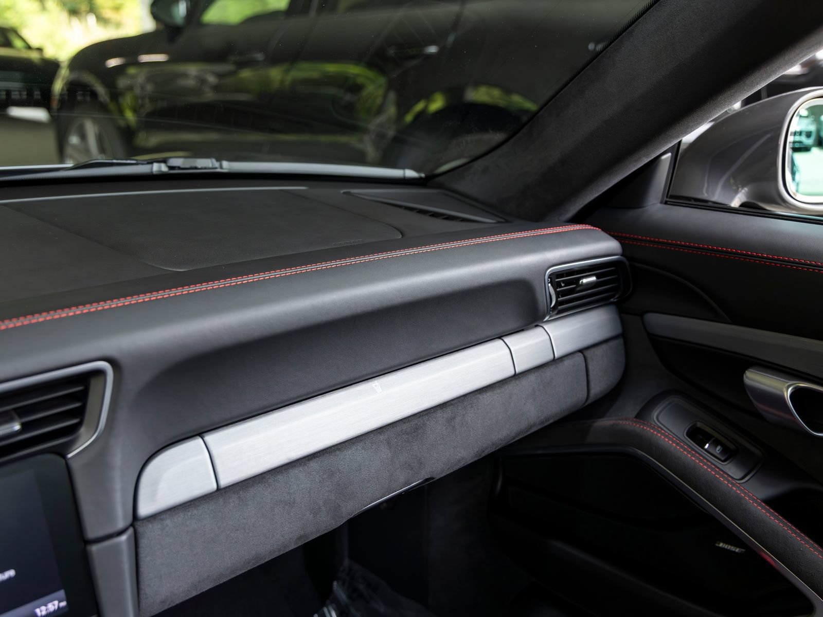 Certified 2018 Porsche 911 GT3 RWD image 44