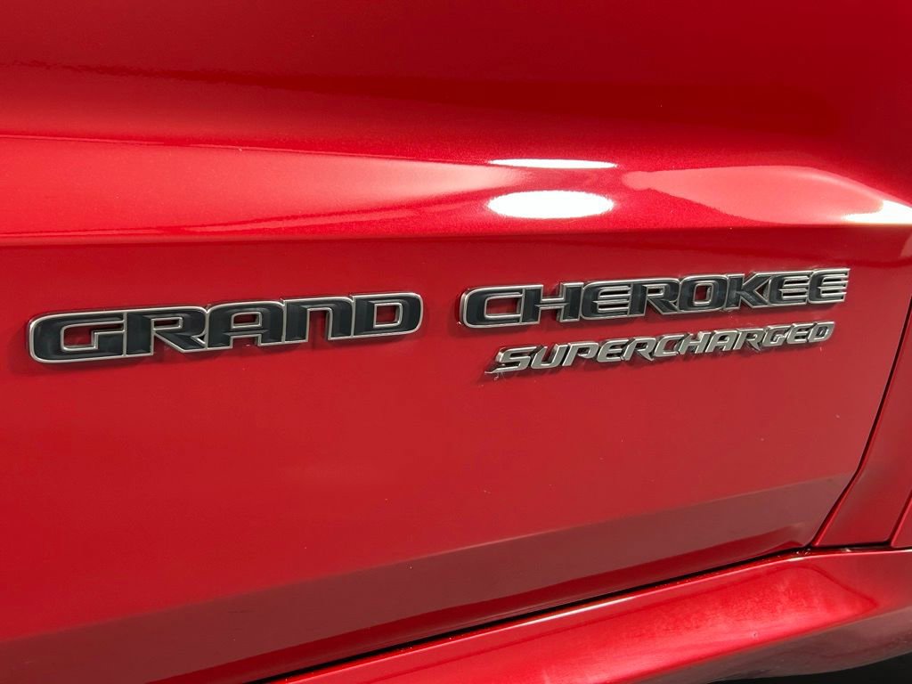 Used 2018 Jeep Grand Cherokee Trackhawk AWD/4WD image 9