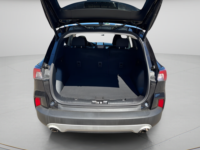 Used 2022 Ford Escape SE w/ Convenience Package AWD/4WD image 16