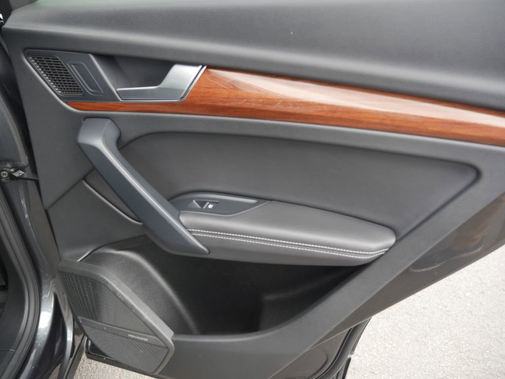 Certified 2023 Audi Q5 2.0T Premium Plus w/ Premium Plus Package image 31