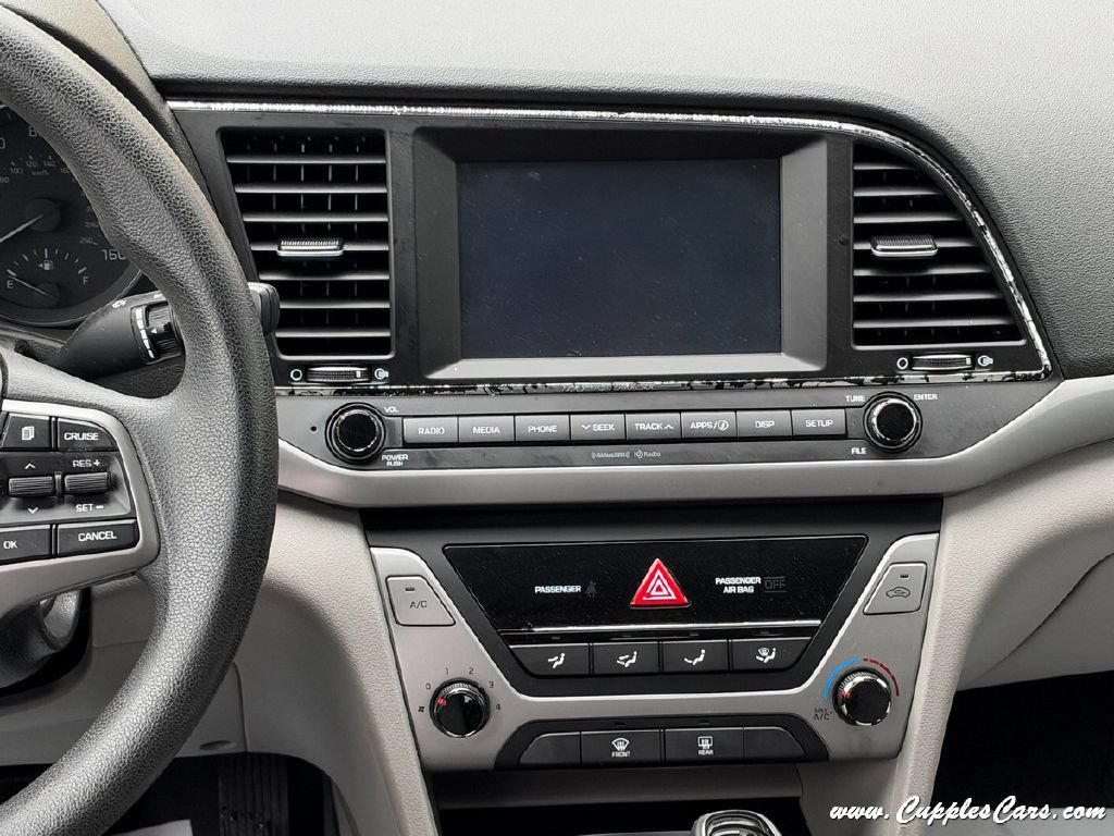 Used 2018 Hyundai Elantra SEL FWD image 14