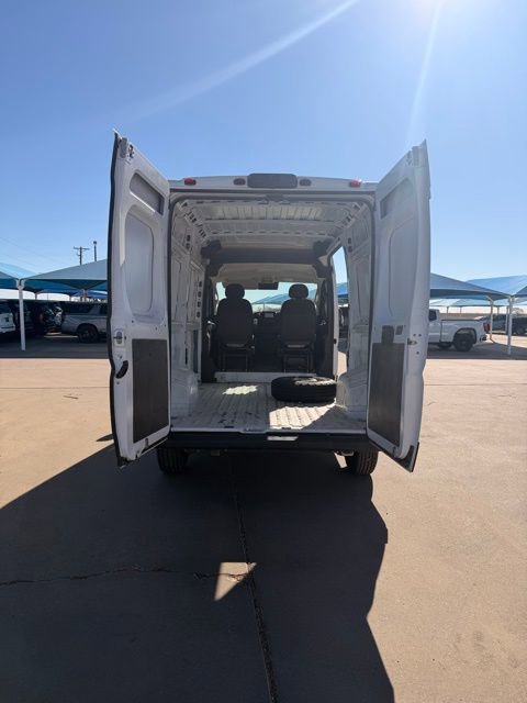 Used 2023 RAM ProMaster 2500 image 5
