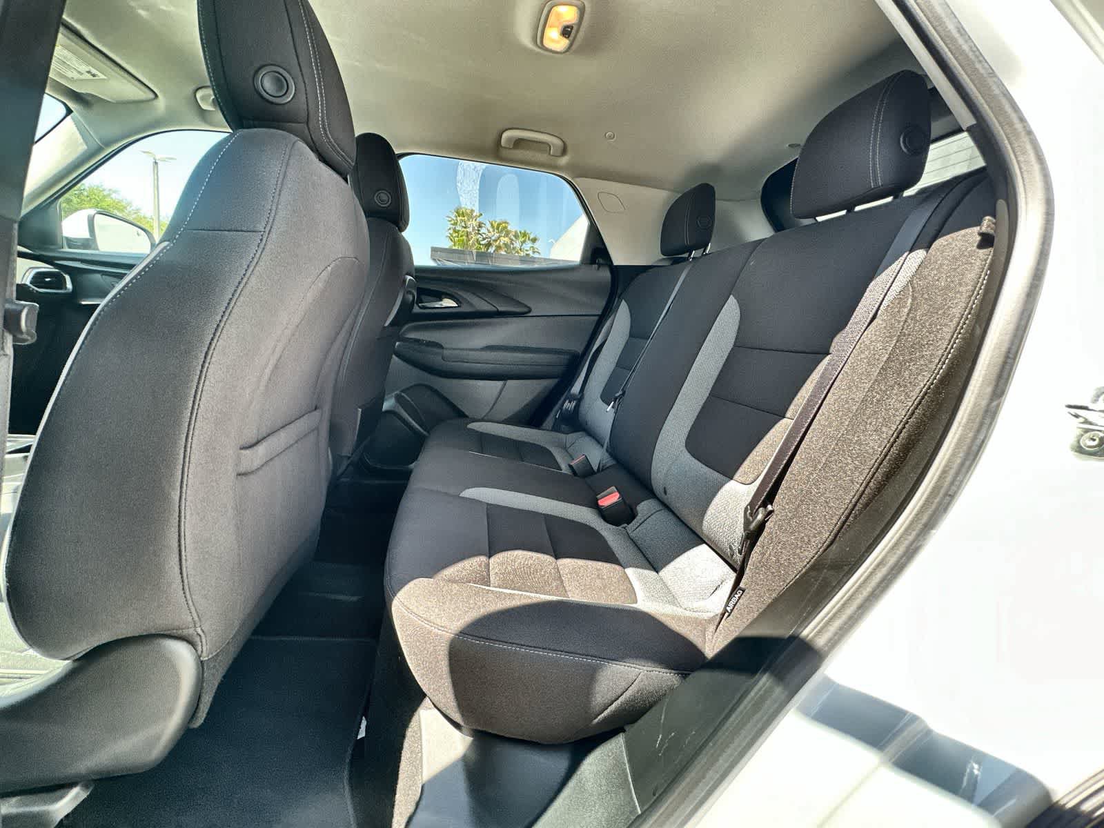 Used 2023 Chevrolet TrailBlazer LT w/ Convenience Package AWD/4WD image 4