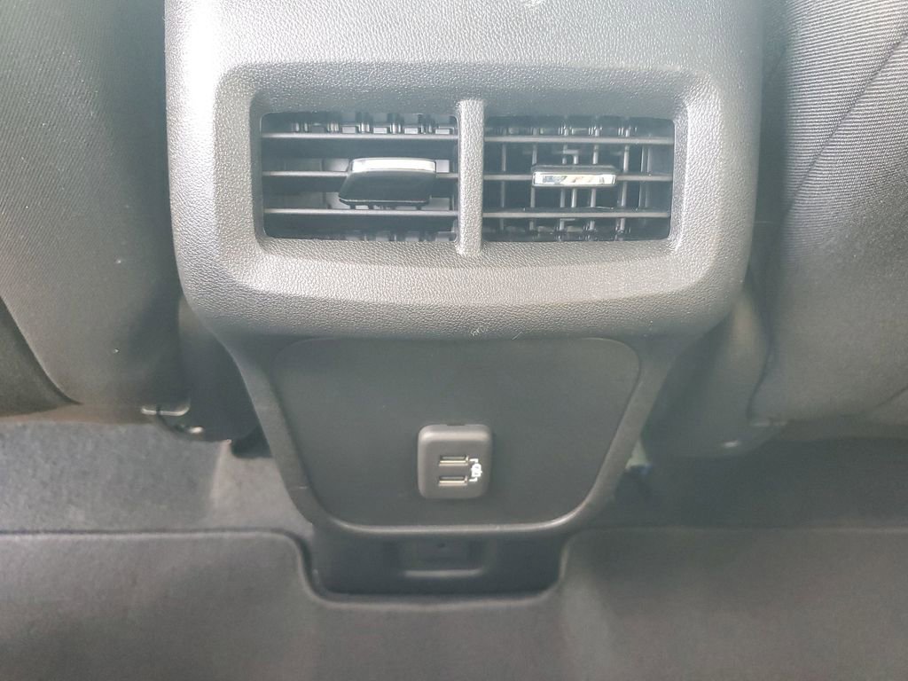 Used 2020 Chevrolet Equinox LT image 19