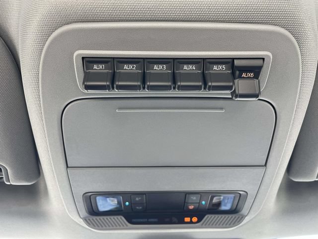 New 2026 Ford F350 XL w/ XL Chrome Package AWD/4WD image 5
