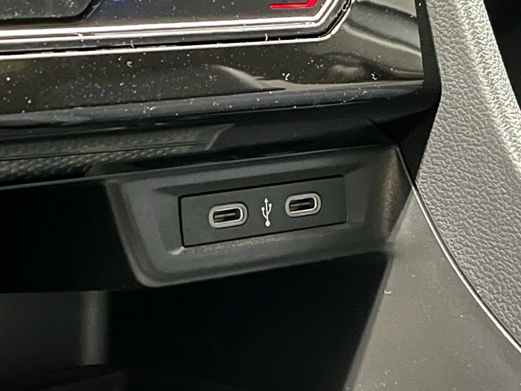 New 2026 Volkswagen Jetta SE FWD image 13