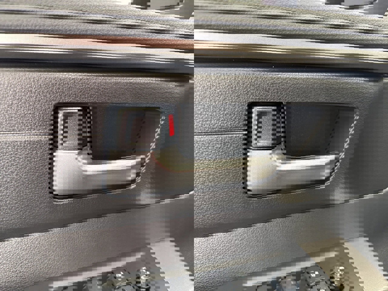 New 2026 Toyota Tundra SR5 image 33