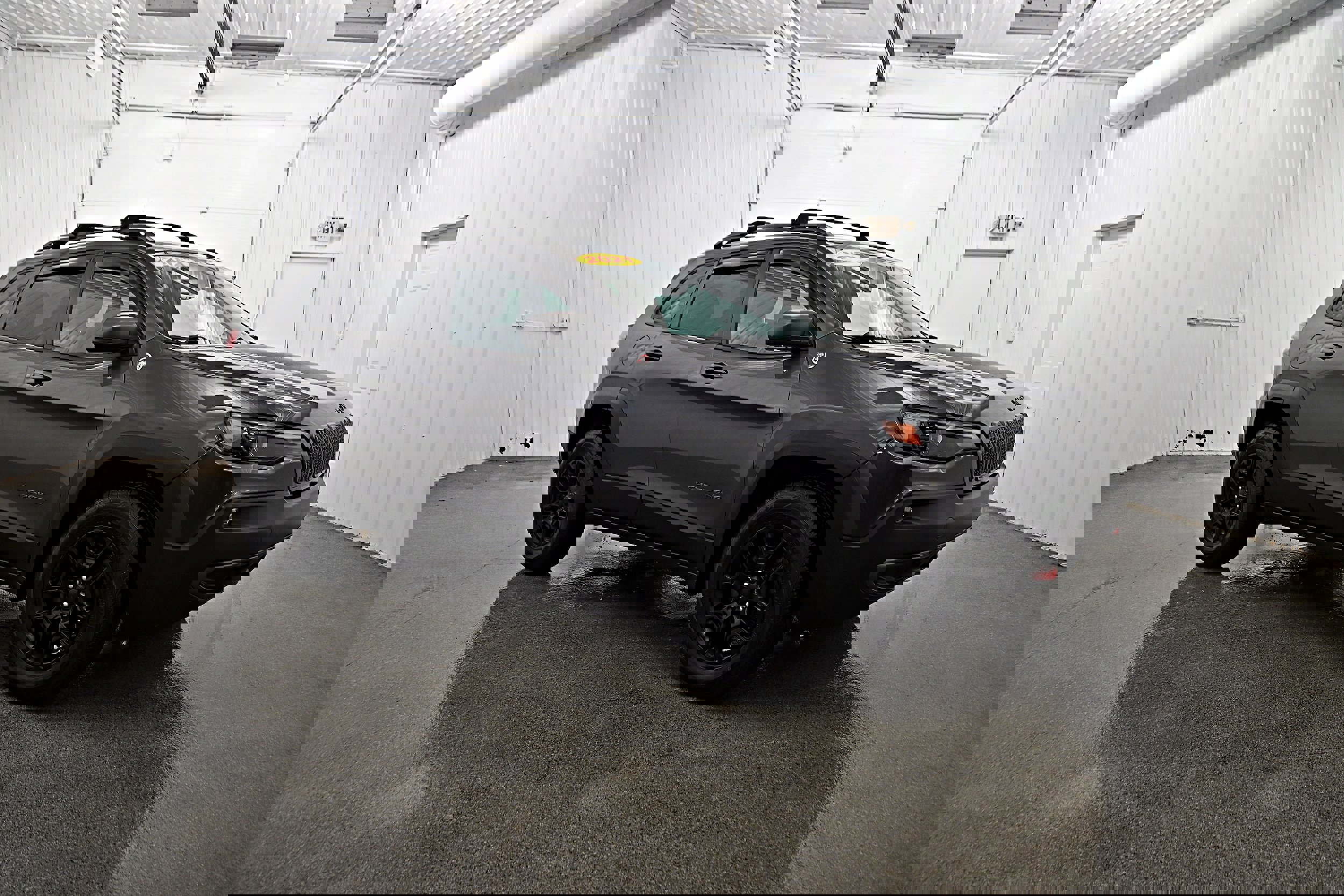 Used 2021 Jeep Cherokee Trailhawk w/ Trailer Tow Group image 3