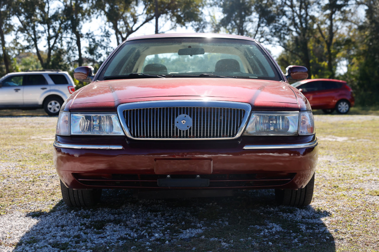 Used 2005 Mercury Grand Marquis GS image 19