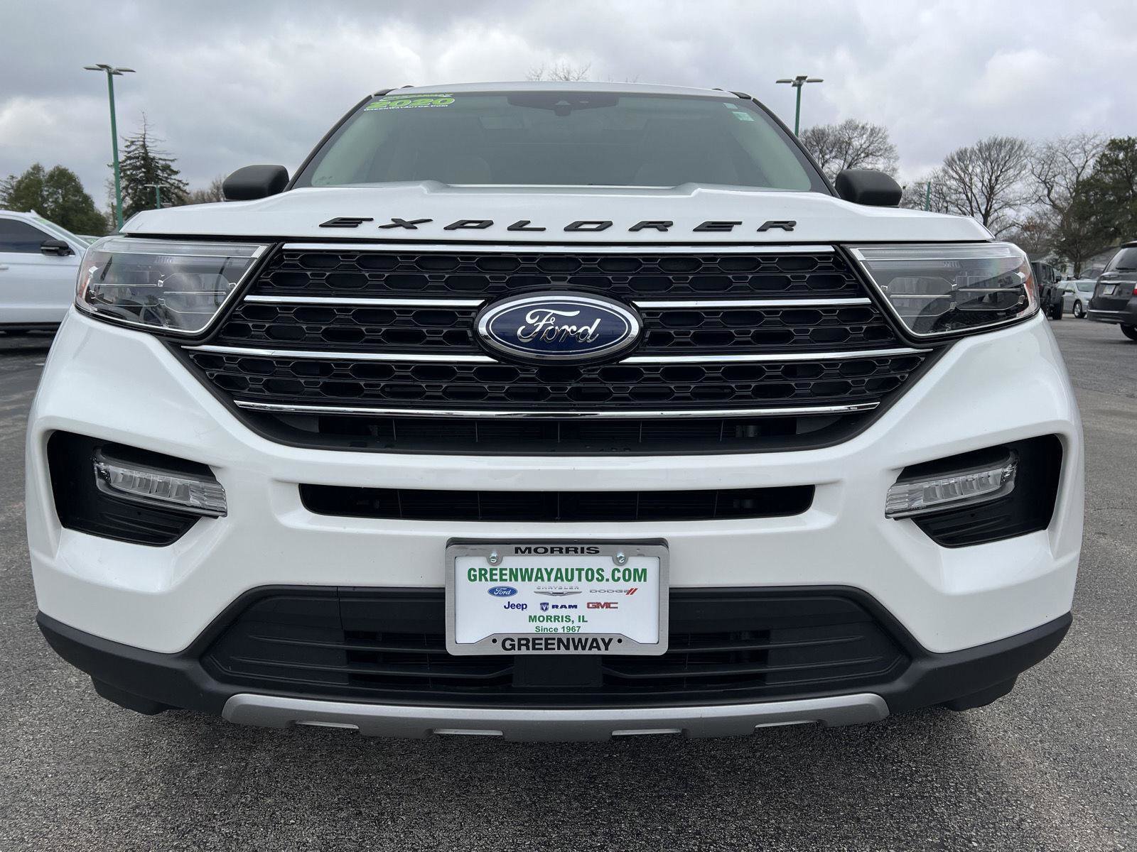 Used 2020 Ford Explorer XLT w/ Equipment Group 202A AWD/4WD image 14