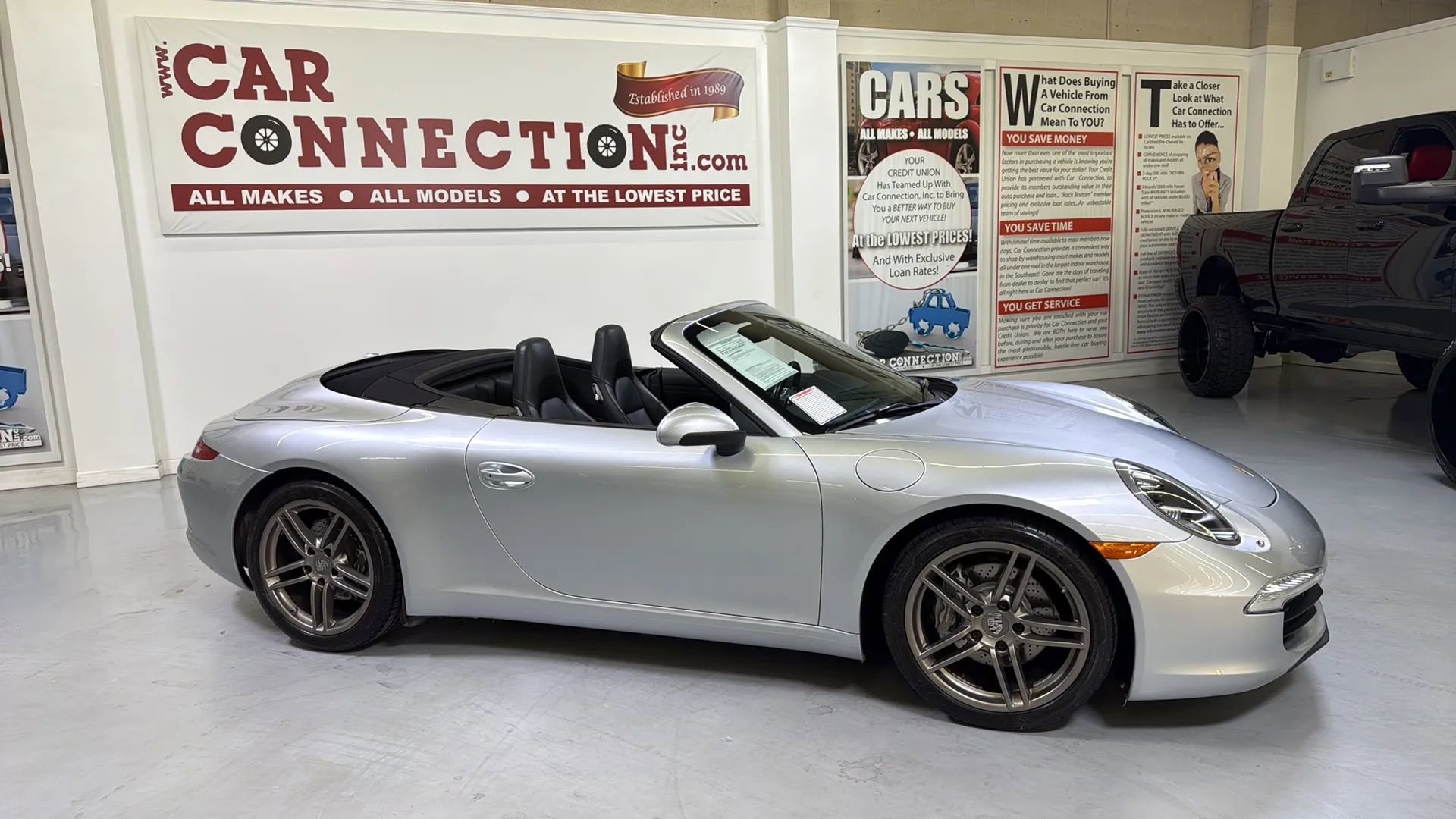 Used 2014 Porsche 911 Carrera image 38