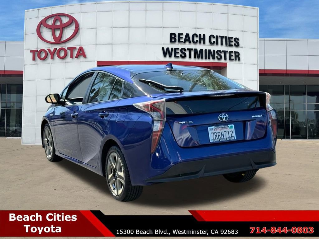 Used 2016 Toyota Prius Three Touring w/ Preferred Accessory Package image 8