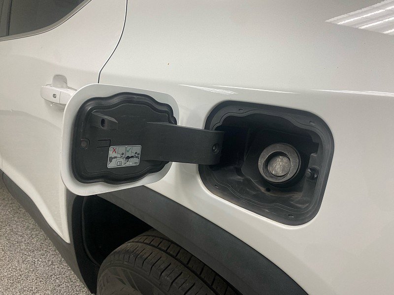 Used 2018 GMC Acadia SLT image 14