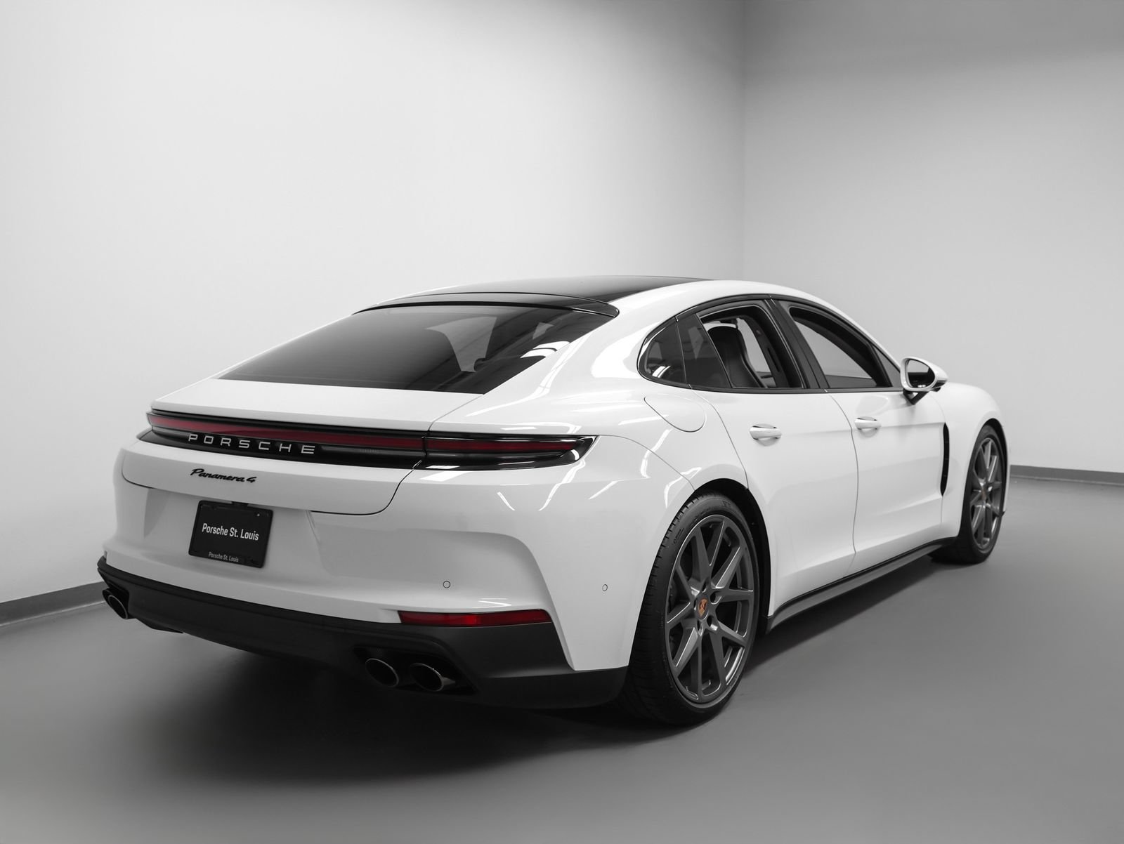 Certified 2025 Porsche Panamera 4 AWD/4WD image 12