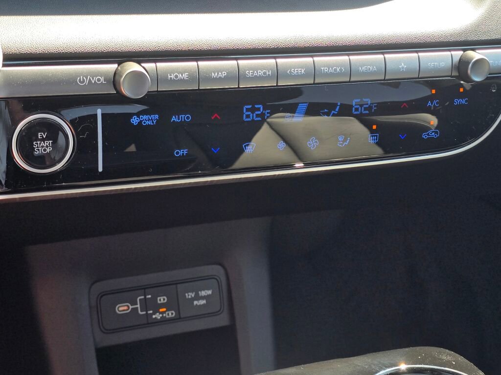 New 2025 Hyundai Ioniq 5 SEL image 24