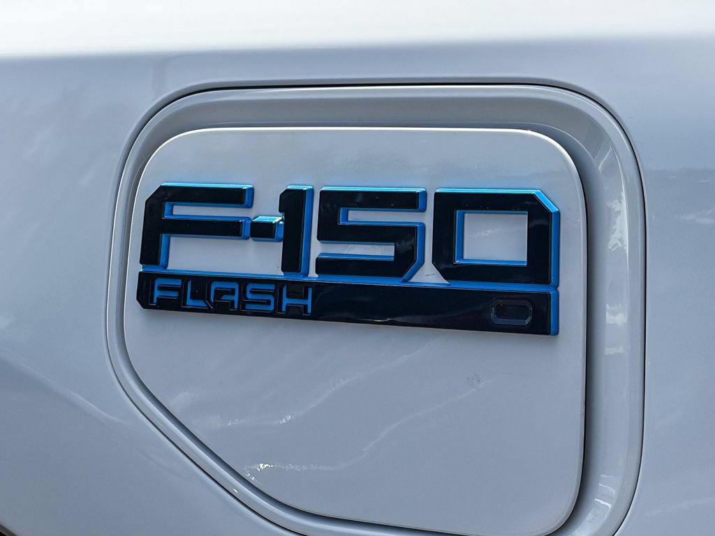Used 2024 Ford F150 Lightning Flash AWD/4WD image 12