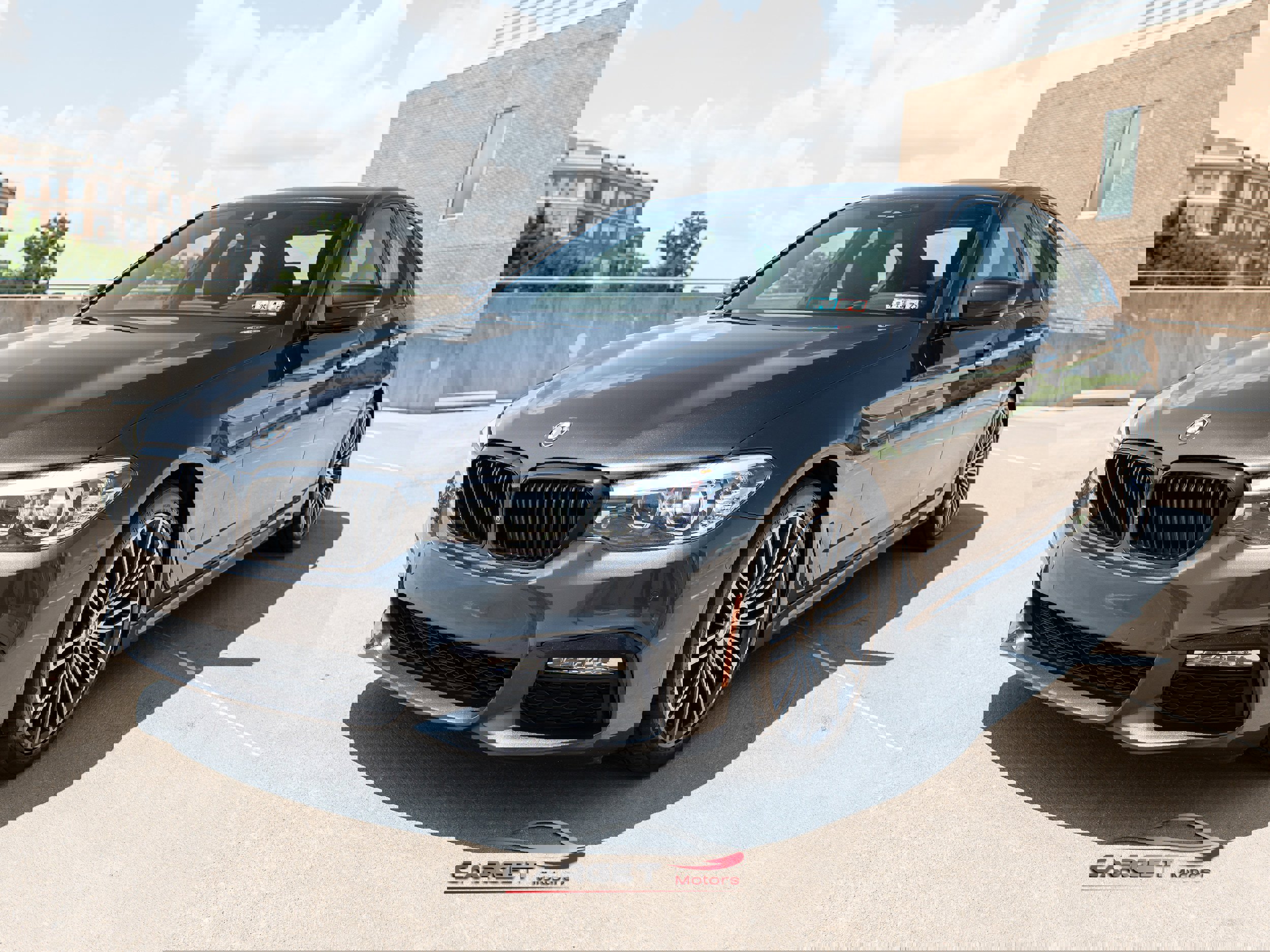 Used 2018 BMW 540i xDrive image 3