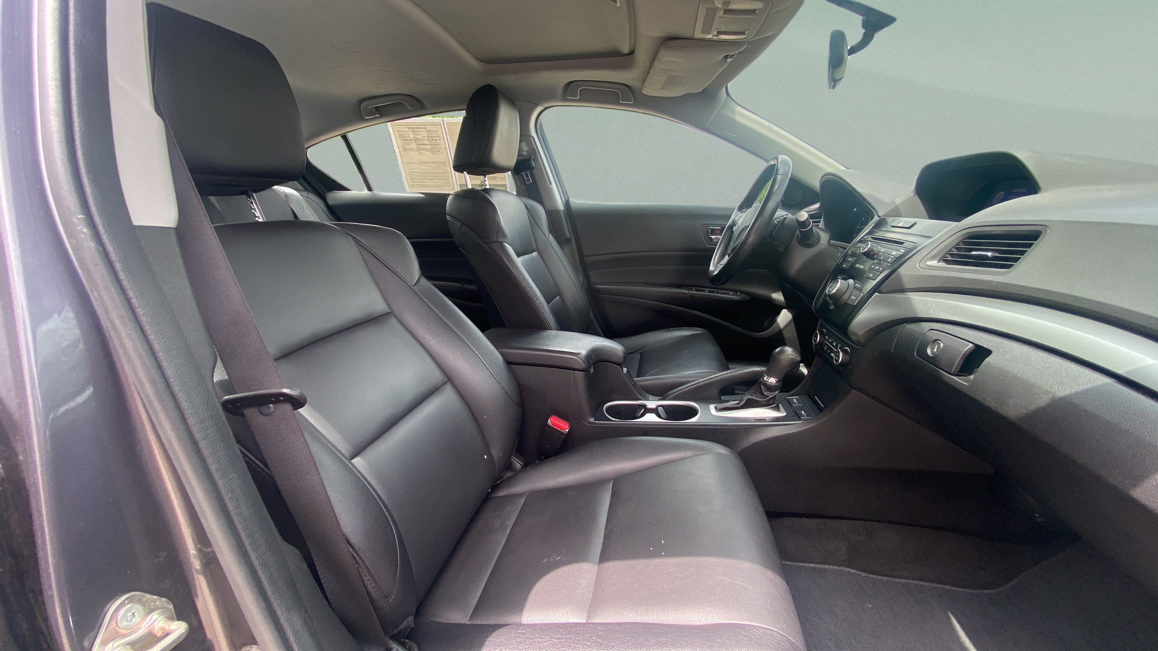 Used 2017 Acura ILX FWD image 26