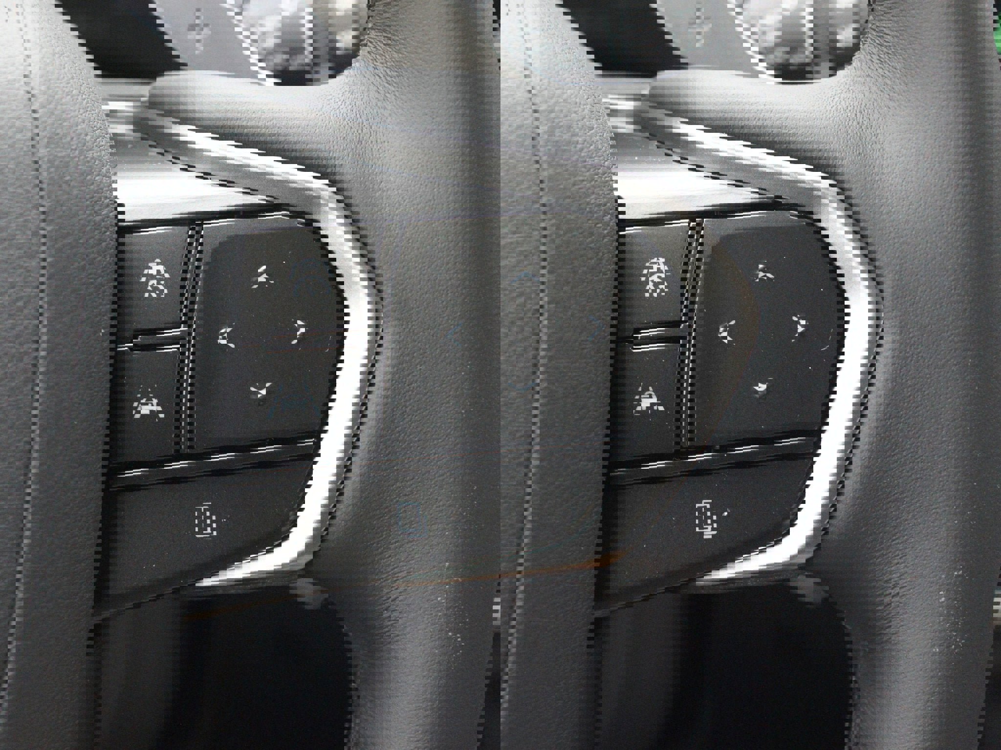 Used 2026 Lexus RX 350h image 12