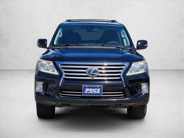 Used 2013 Lexus LX 570 4WD w/ Luxury Pkg w/Pre-crash image 2