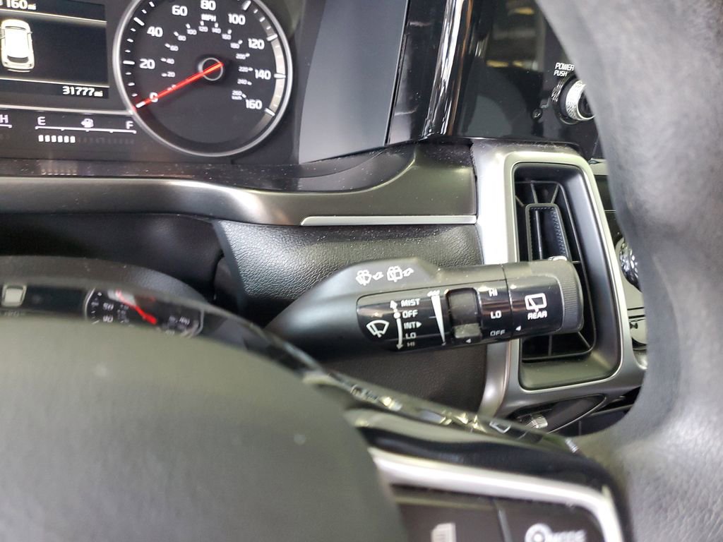 Certified 2023 Kia Sorento LX FWD image 24