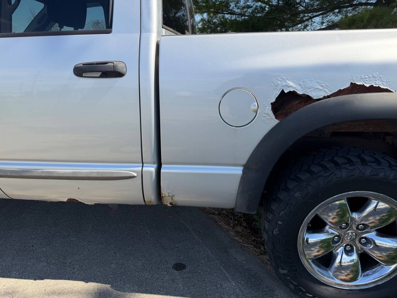 Used 2005 Dodge Ram 1500 Truck SLT w/ Quad Cab Big Horn Value Group AWD/4WD image 10