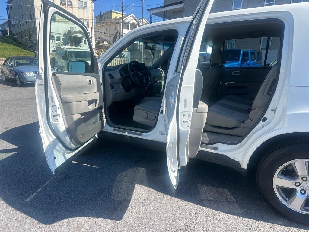 Used 2014 Honda Pilot LX image 15