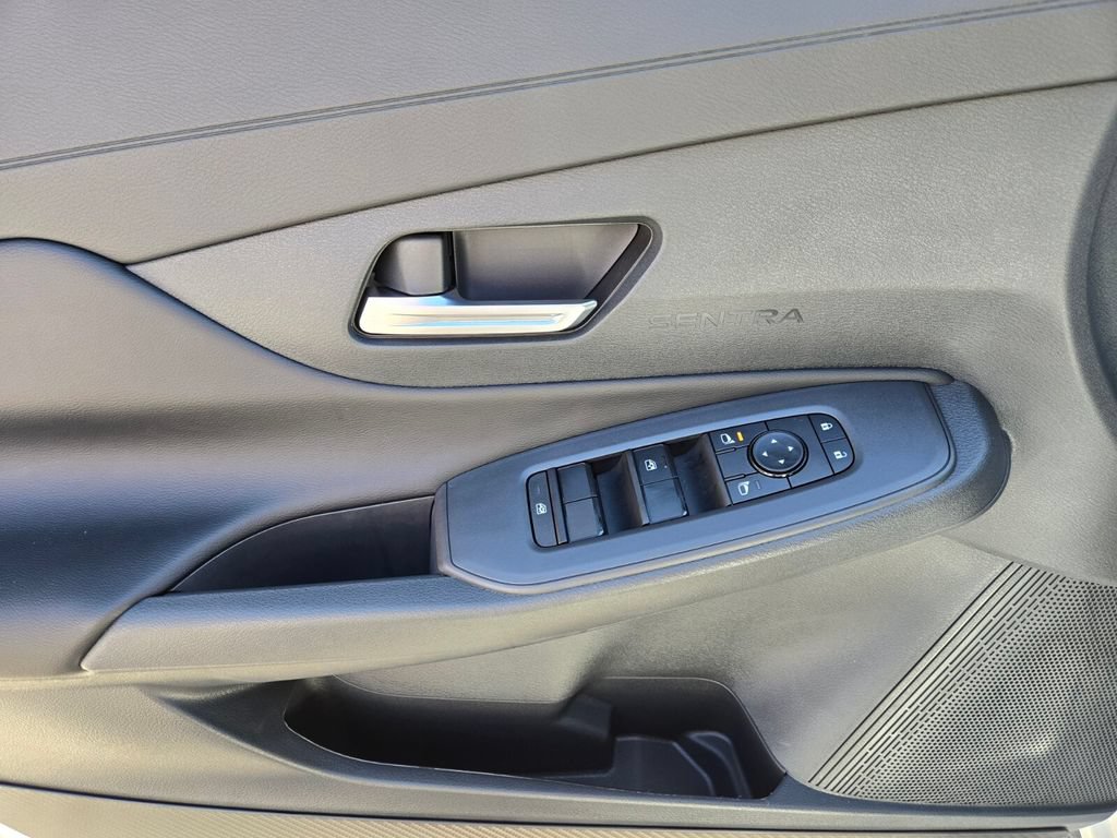 New 2026 Nissan Sentra SV w/ Floor Mat Package FWD image 9