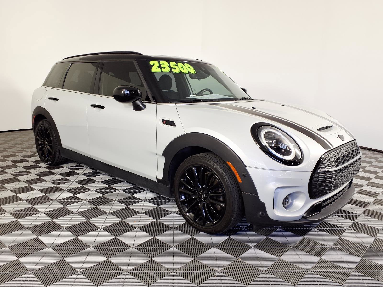 Used 2022 MINI Cooper Clubman S image 3