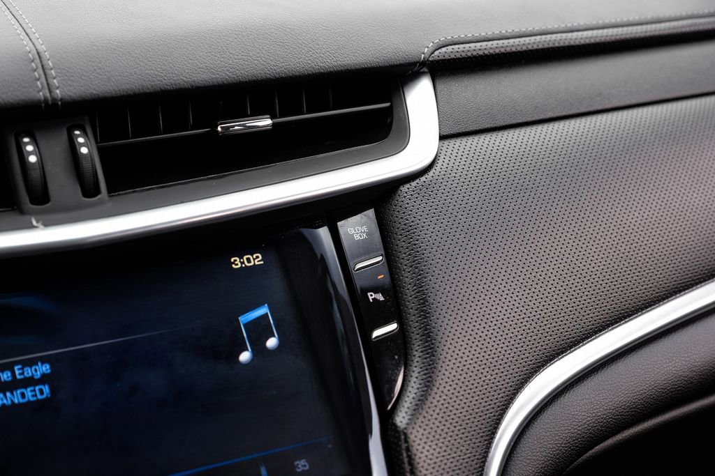 Used 2016 Cadillac XTS image 23