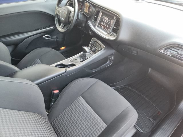 Used 2019 Dodge Challenger R/T w/ Blacktop Package RWD image 23